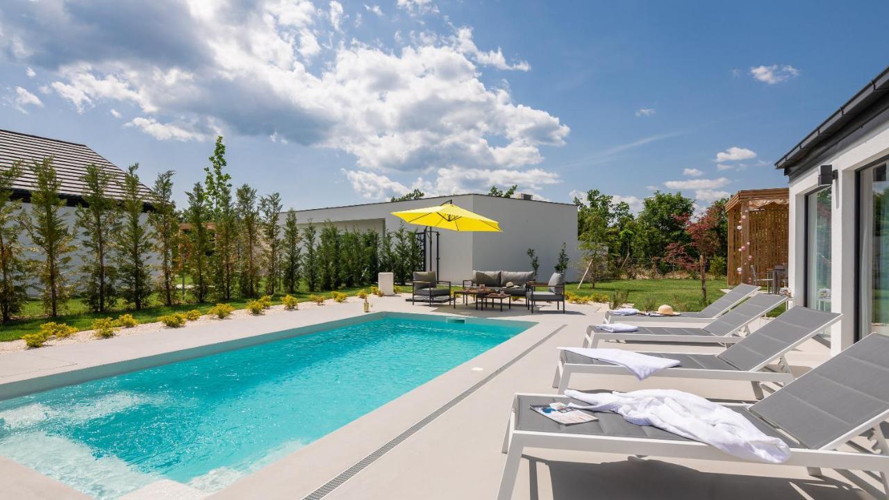 Bandelli villas Oklaj Bagian luar foto
