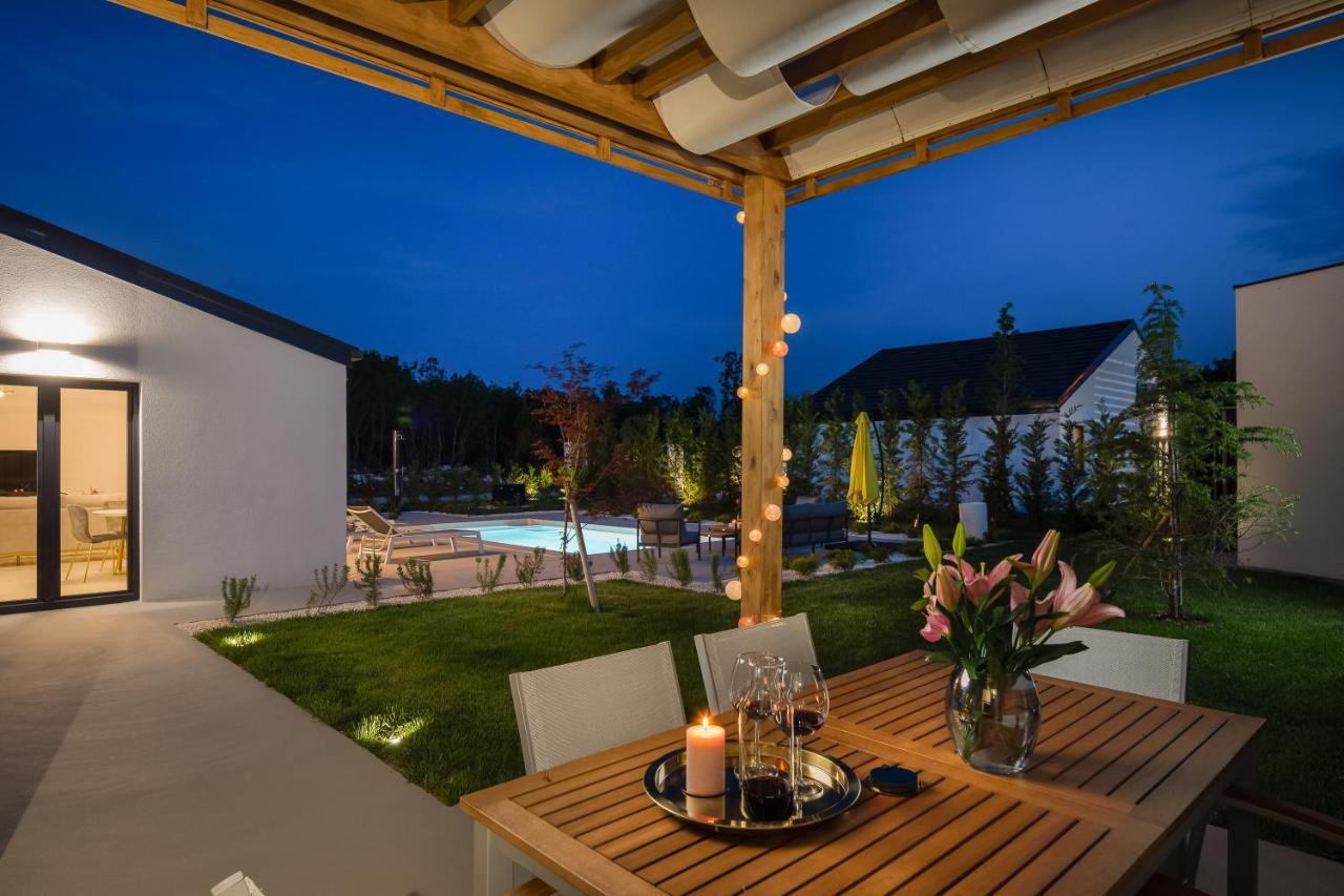 Bandelli villas Oklaj Bagian luar foto