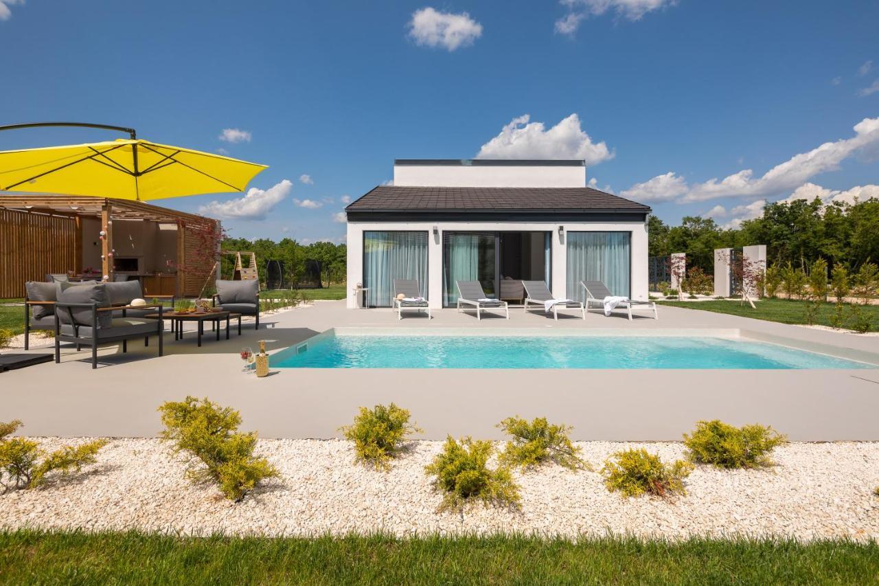 Bandelli villas Oklaj Bagian luar foto