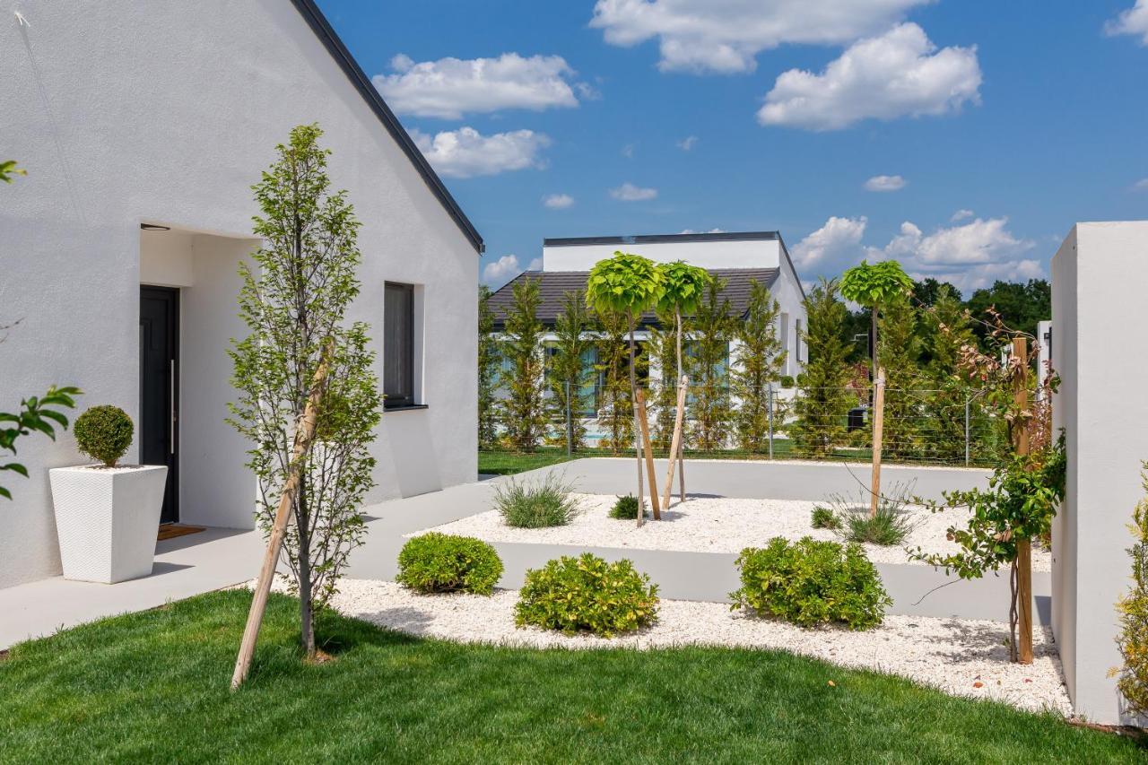 Bandelli villas Oklaj Bagian luar foto