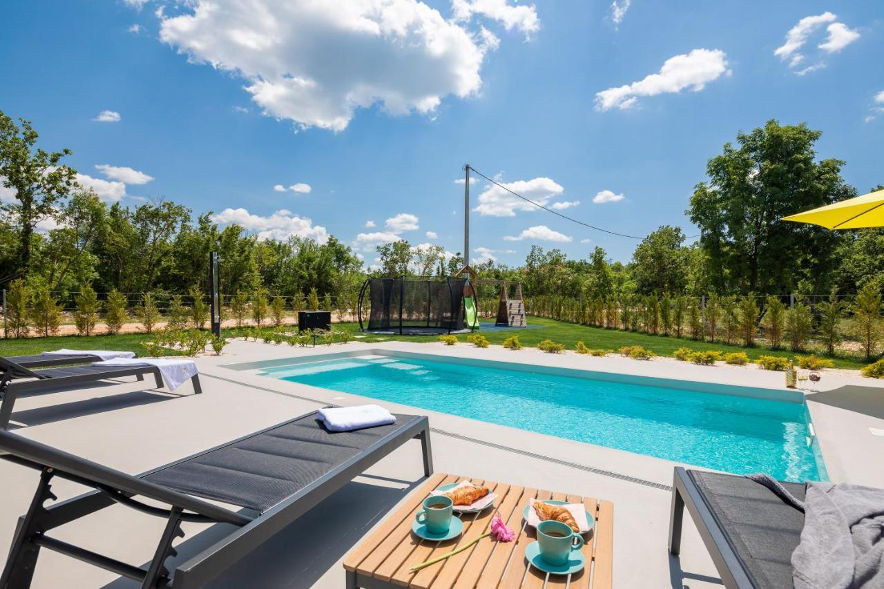 Bandelli villas Oklaj Bagian luar foto